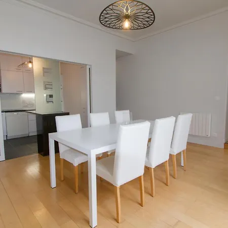 L'elegant Apartament *
